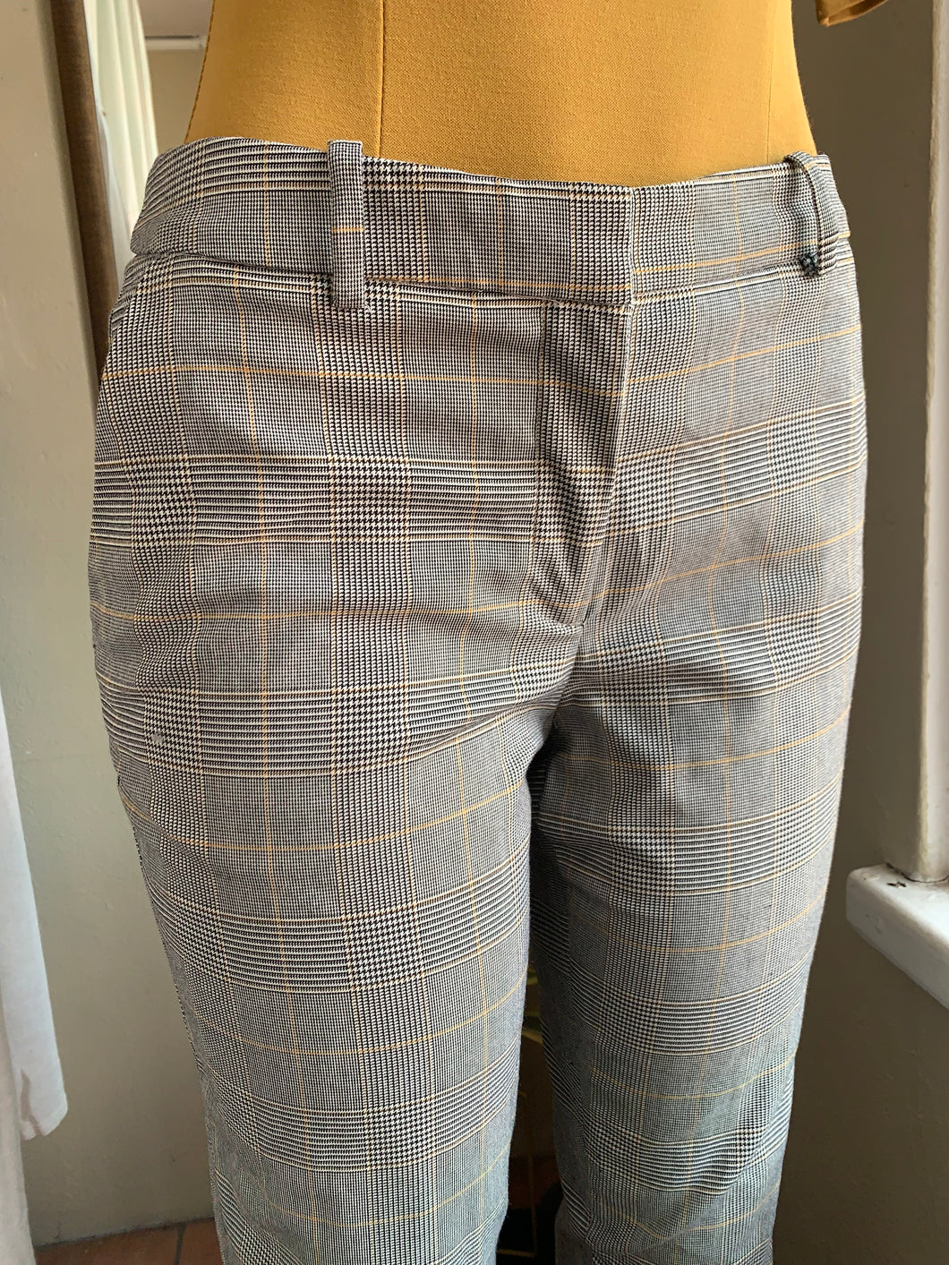 H&M plaid professional pants with yellow detailing ::: Size 2