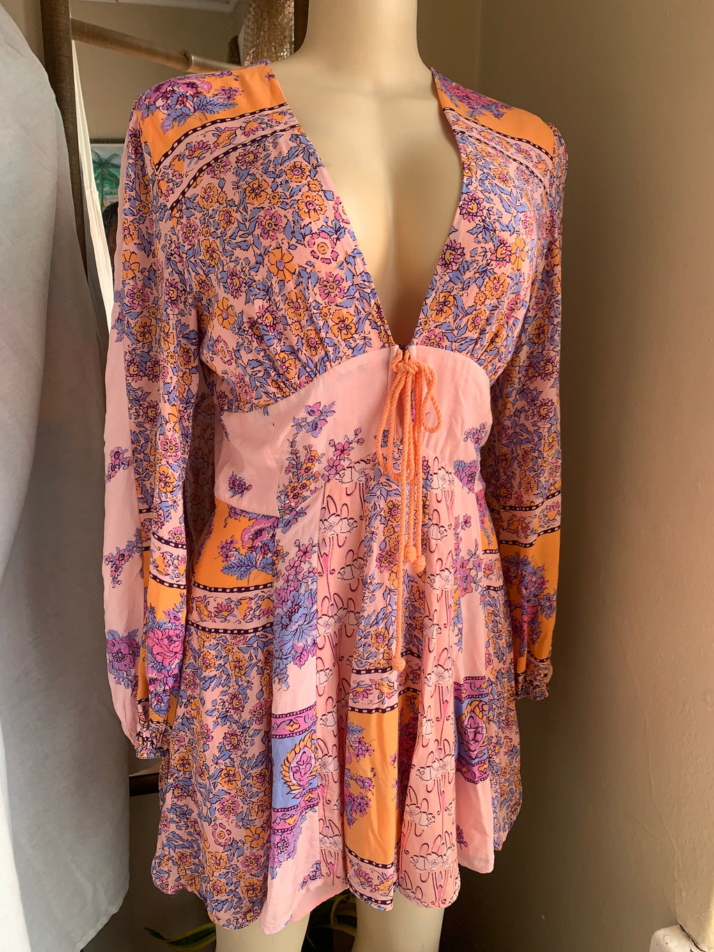 Free people floral patterned pink dress with orange tie details s (one tie missing)