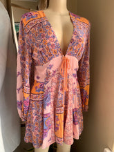 Load image into Gallery viewer, Free people floral patterned pink dress with orange tie details s (one tie missing)
