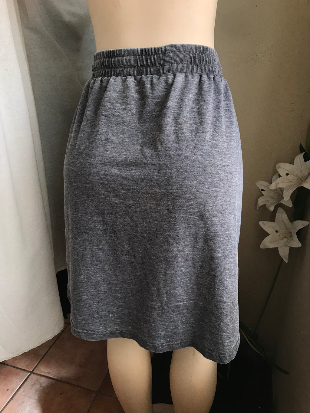grey soft skirt draw string /xl