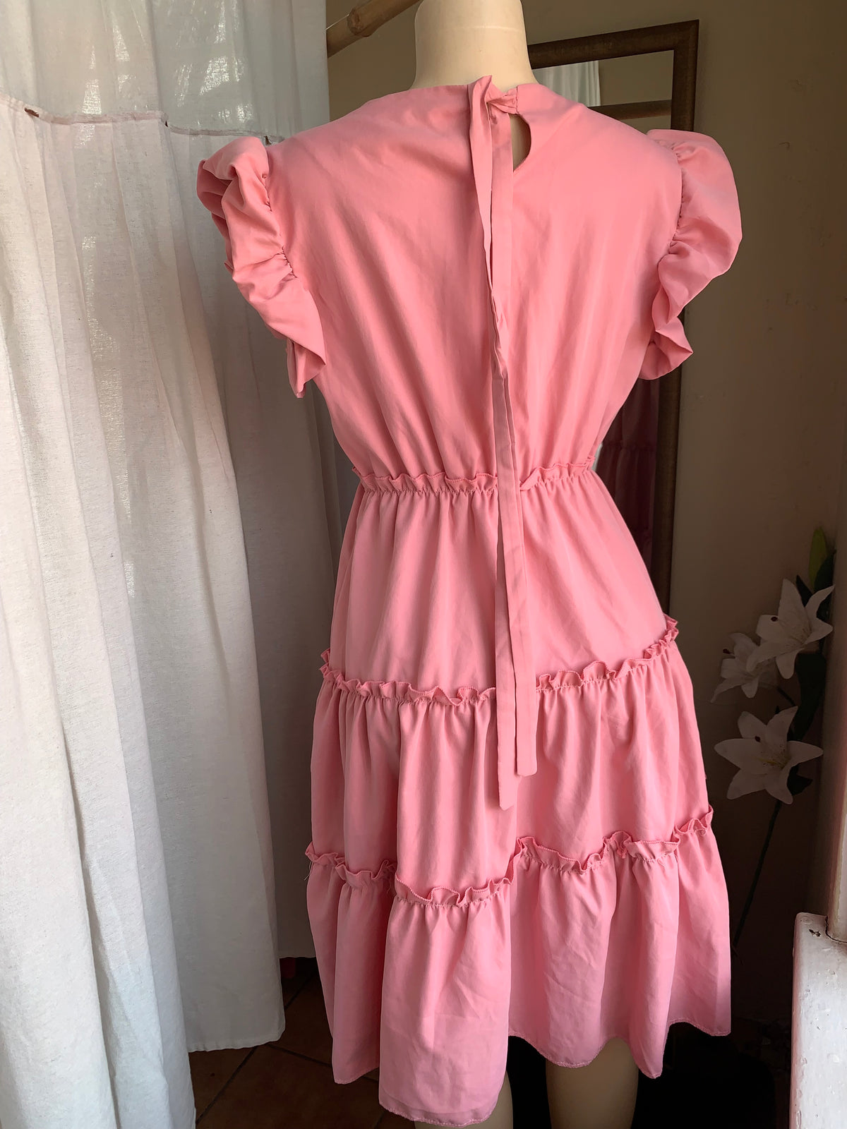 Pink ruffle midi dress M/L