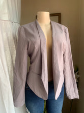 Load image into Gallery viewer, Light weight mauve symmetrical cut blazer says XL, more like M &gt;&gt;&gt;
