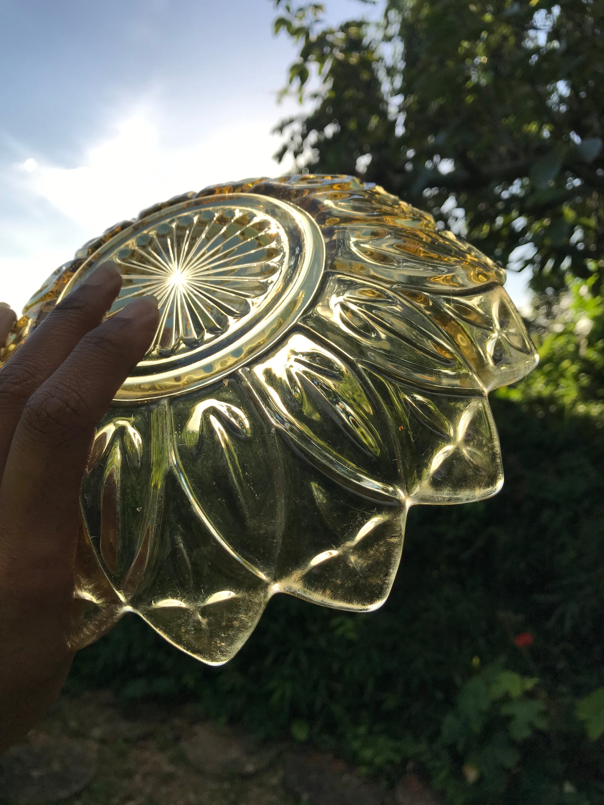 Vintage lotus flower glass dish large +++ 8.5 inch dia