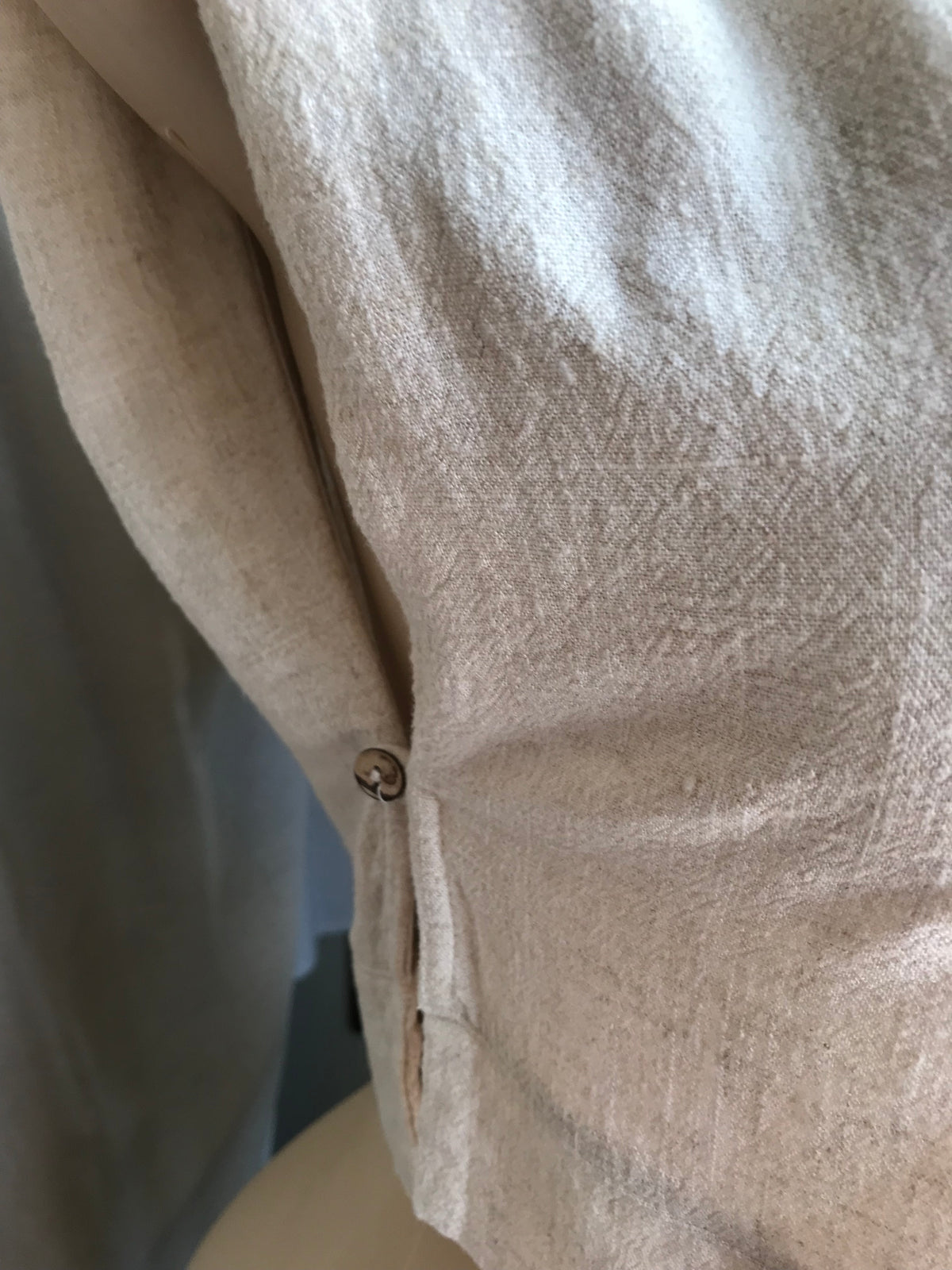Cream organic crop top side button... s/m,,,