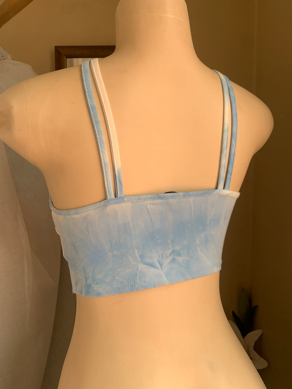 Tie dye baby blue diamond crop top … s