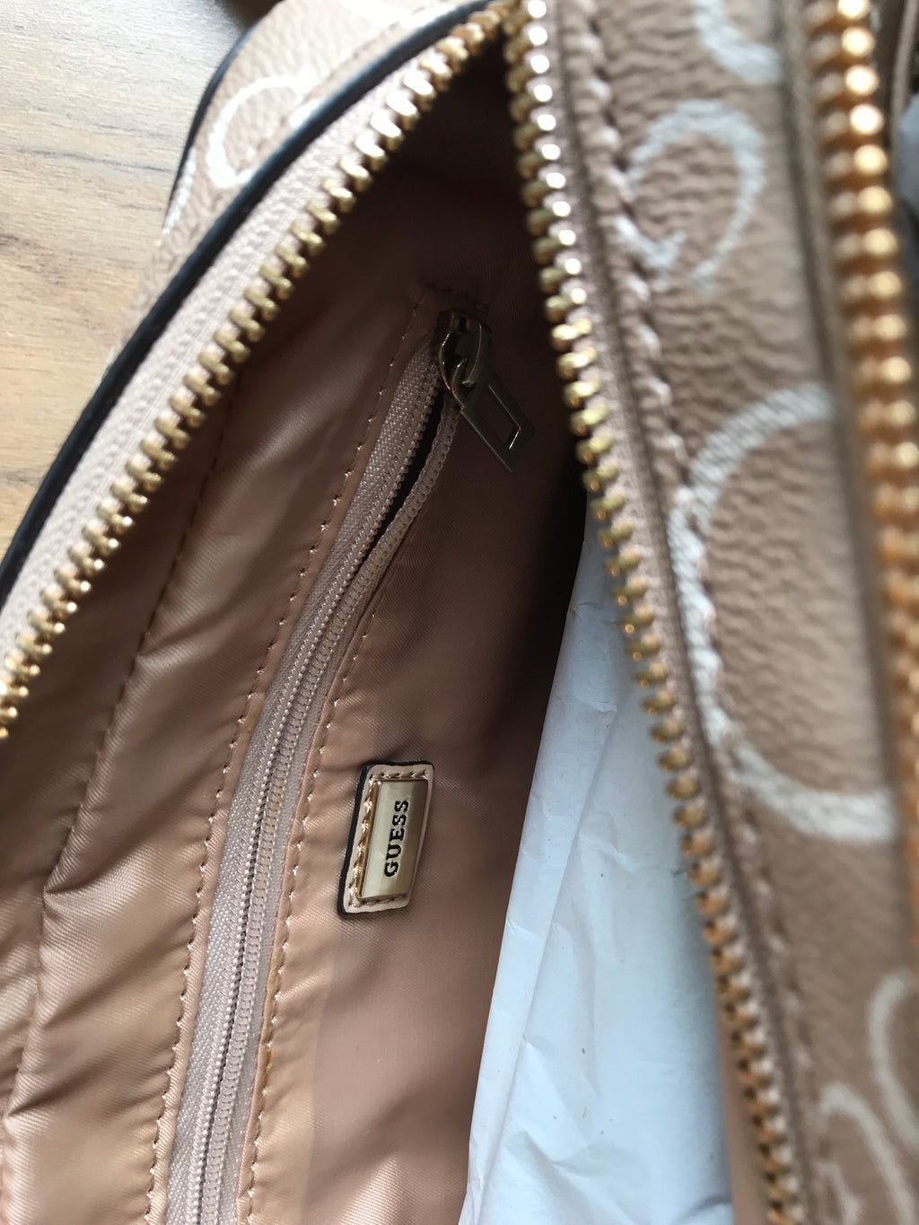 Guess Factory crossbody beige bag *** new