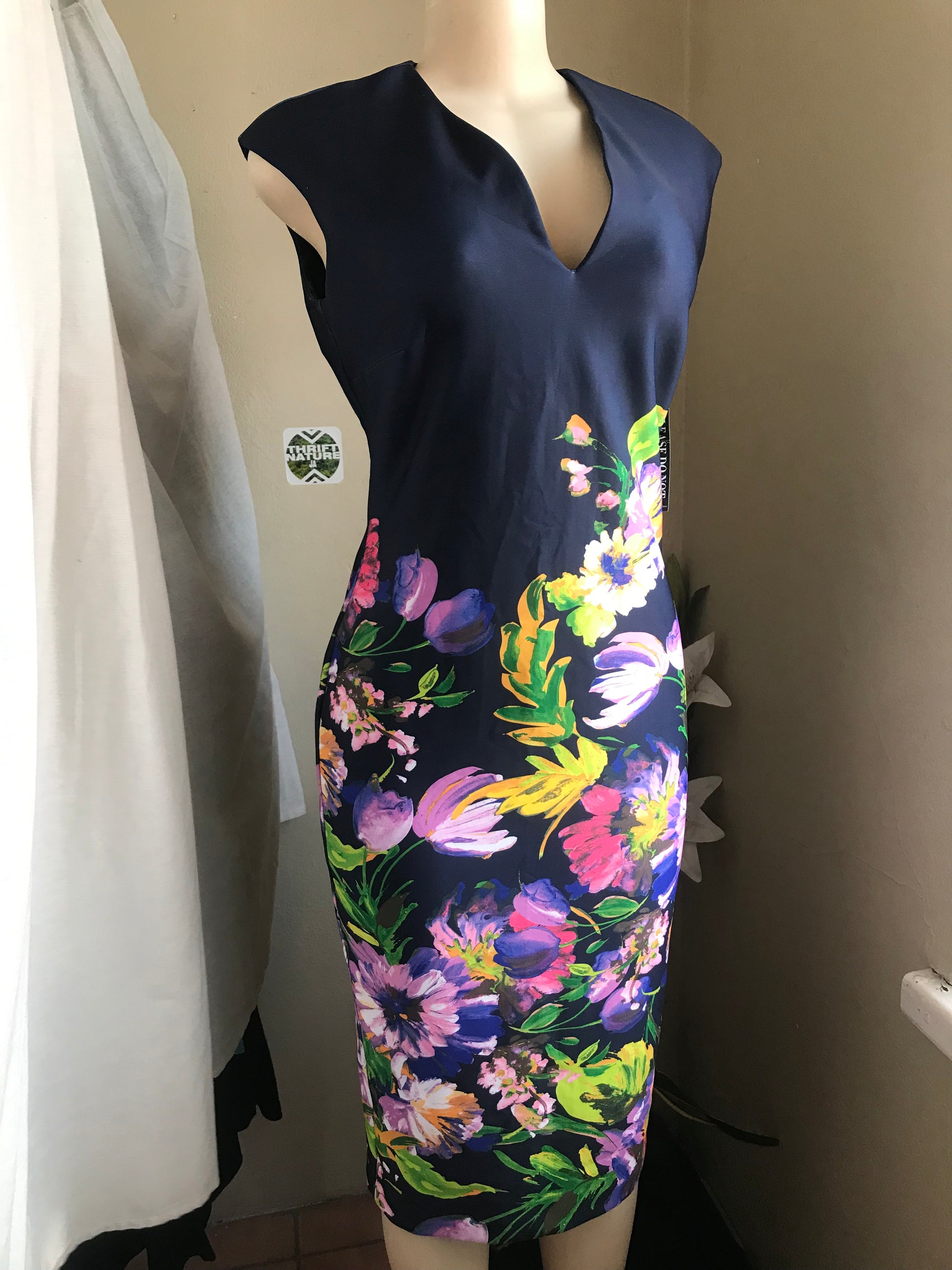 new tag NY company professional dress garden floral m