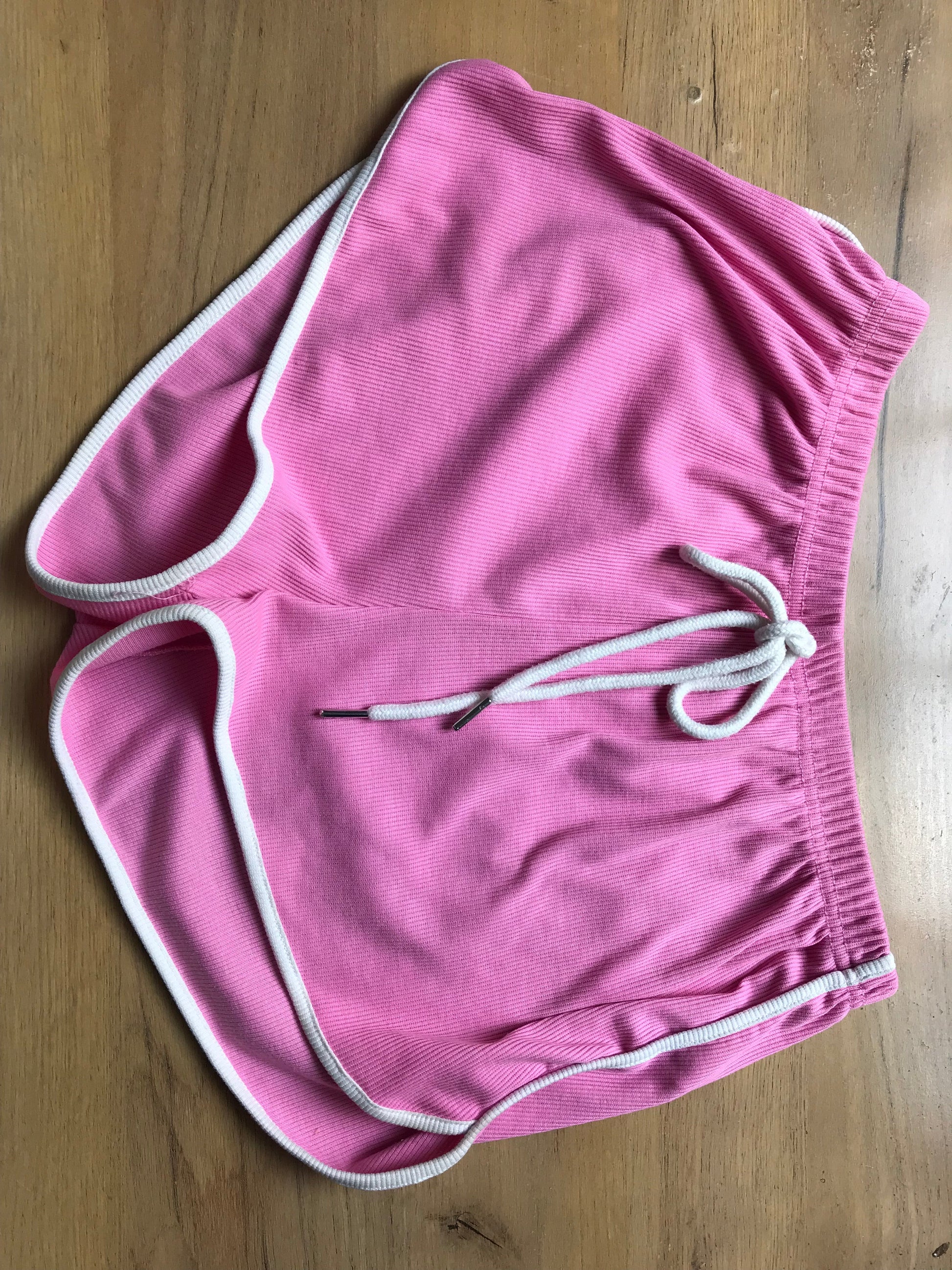 pink active shorts . M