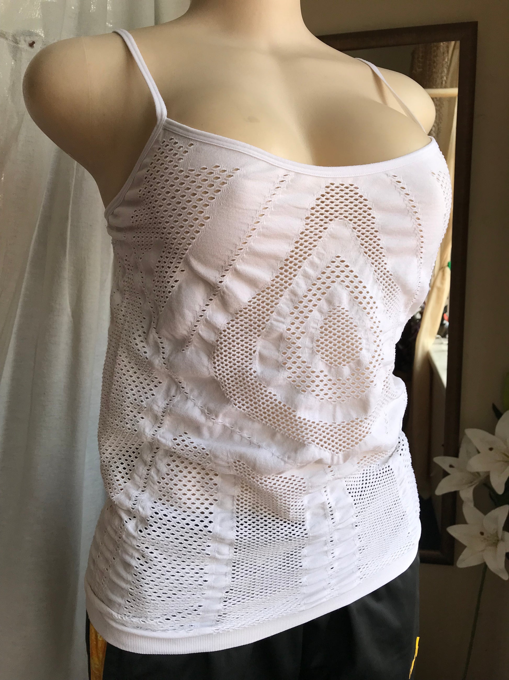 White Spaghetti top with pattern holes... M/L