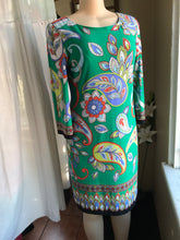 Load image into Gallery viewer, Stretchy green paisley print professional dress mid sleeve. Size 8 / M
