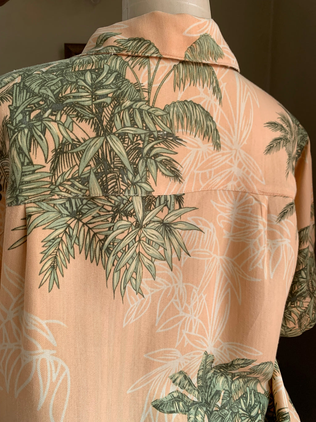 vintage Palm tree pattern peach button down shirt … M ^^^