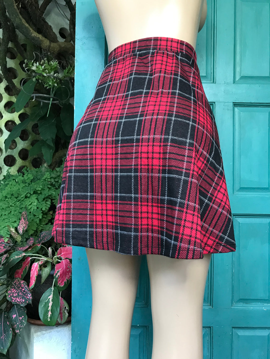 90s style Red tartan a line skirt zip /XL