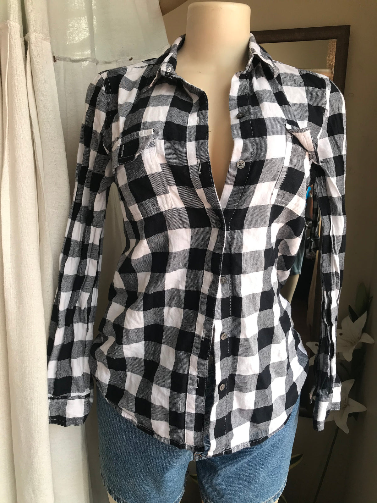 Soft B&W plaid shirt … s