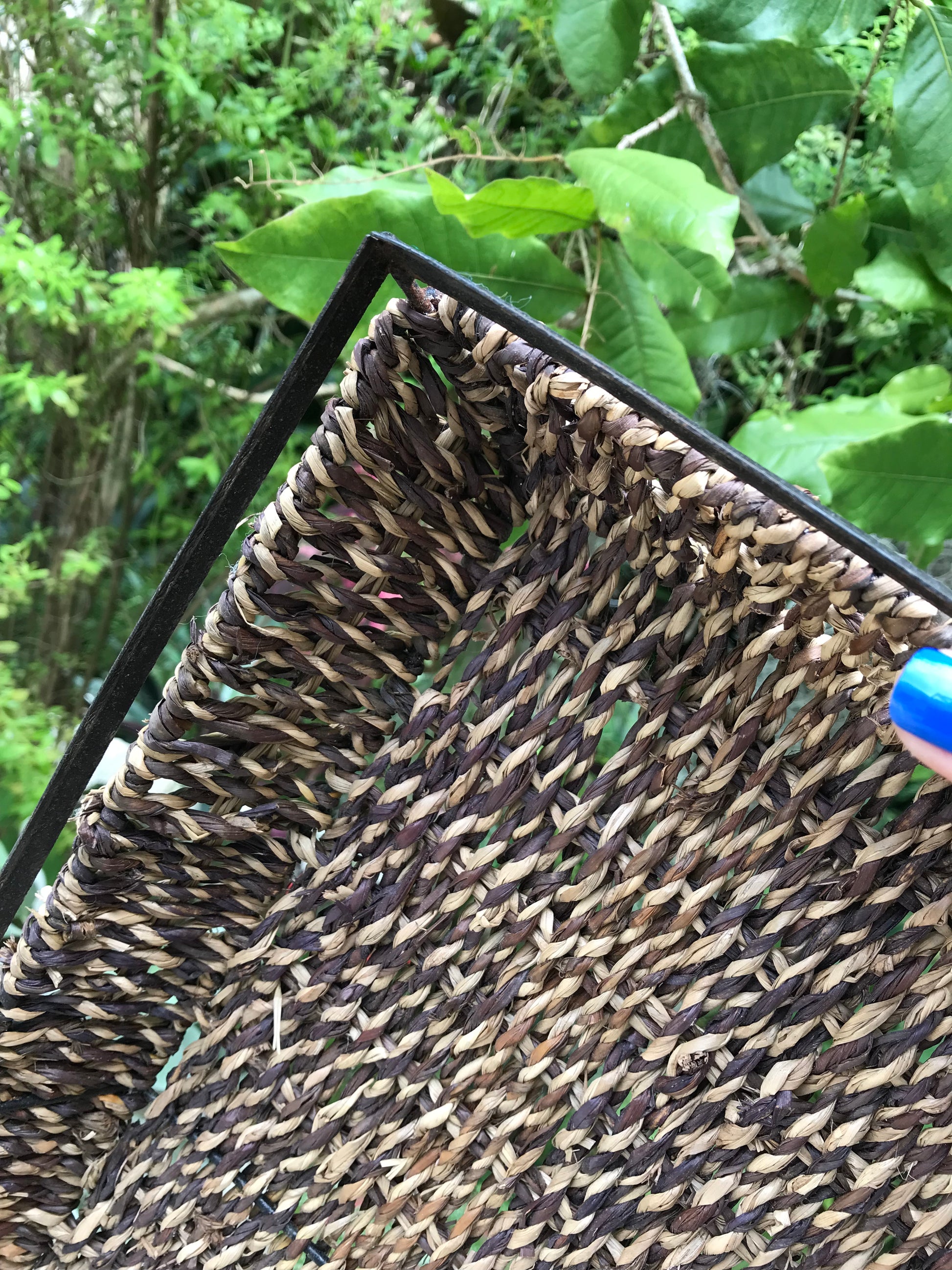 Woven tray +++