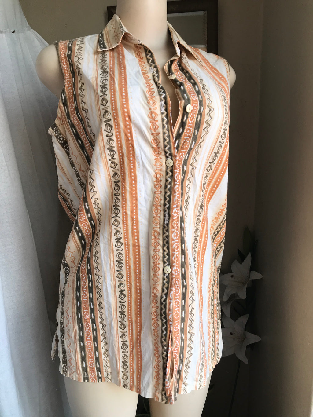 Vintage Tribal print cotton sleeveless button up … fits up to L,,,