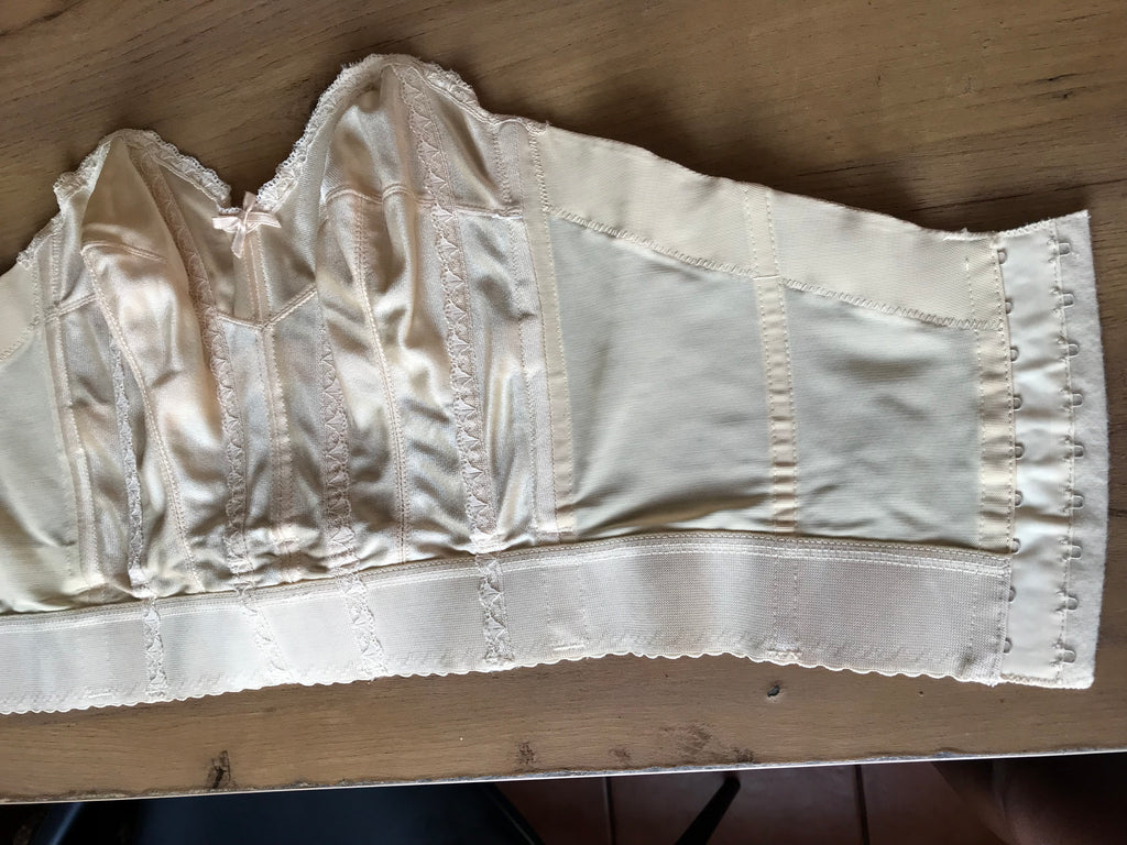 cream nude stretchy wire corset ... m