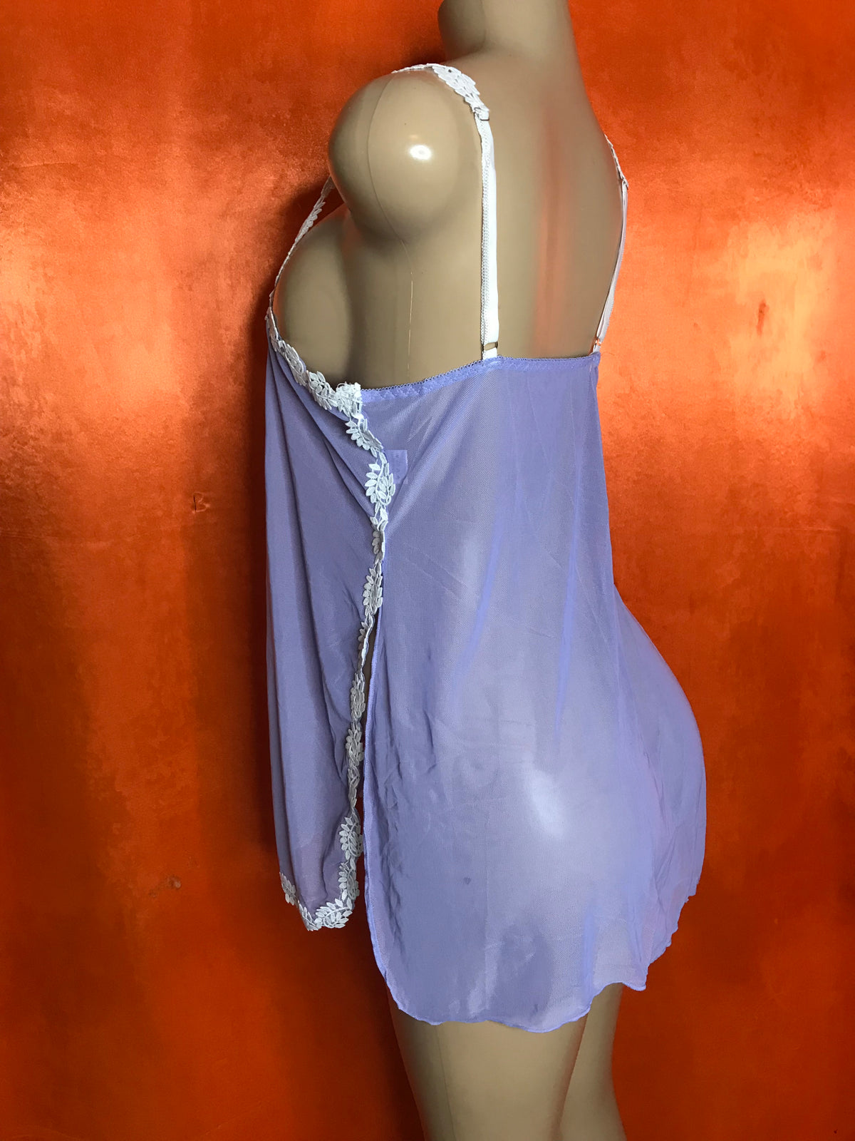 New lavender lace lingerie cover with thong . /XL