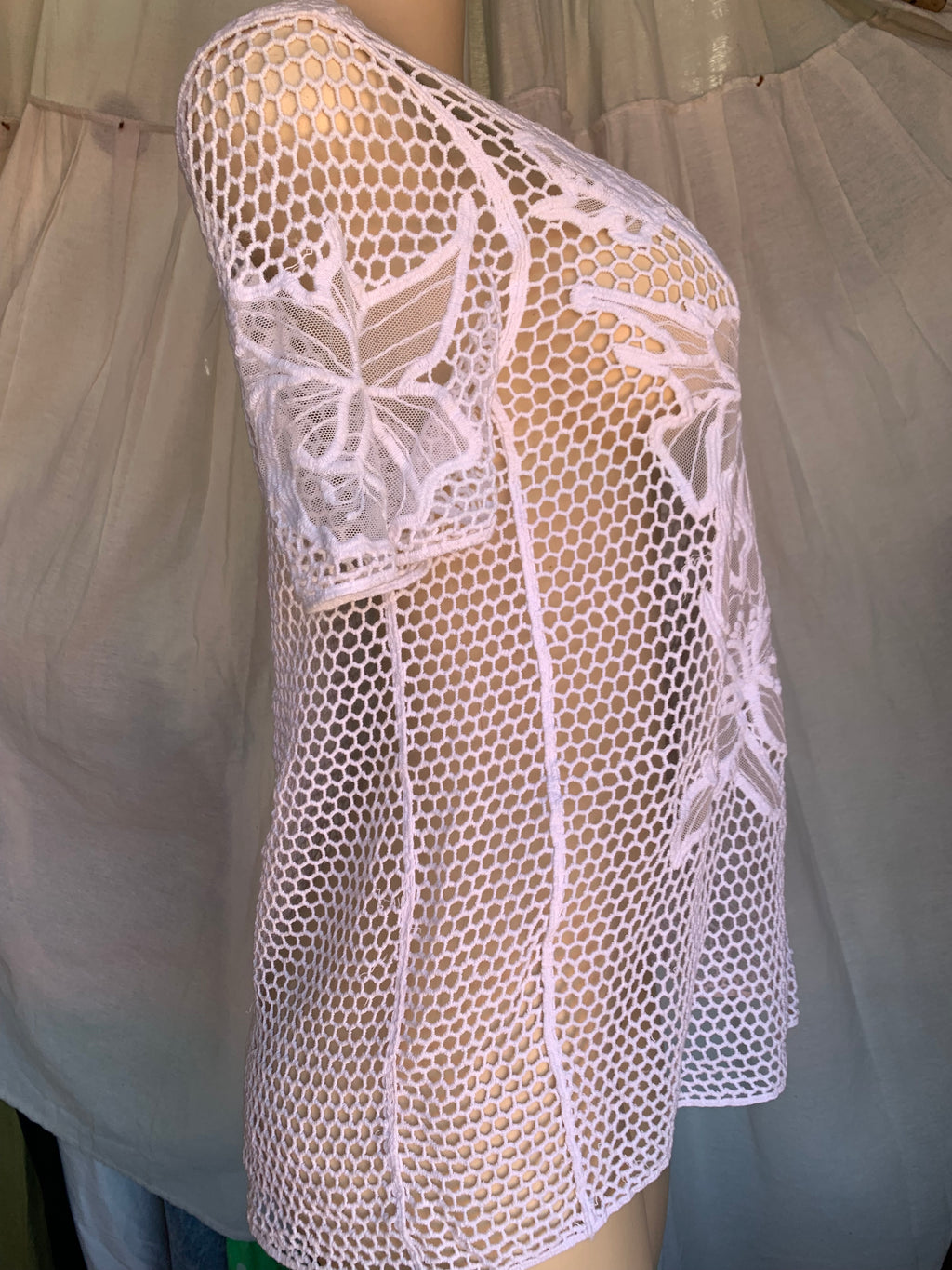 100% Cotton vintage white mesh crotchet top … fits up to /XL ,,,