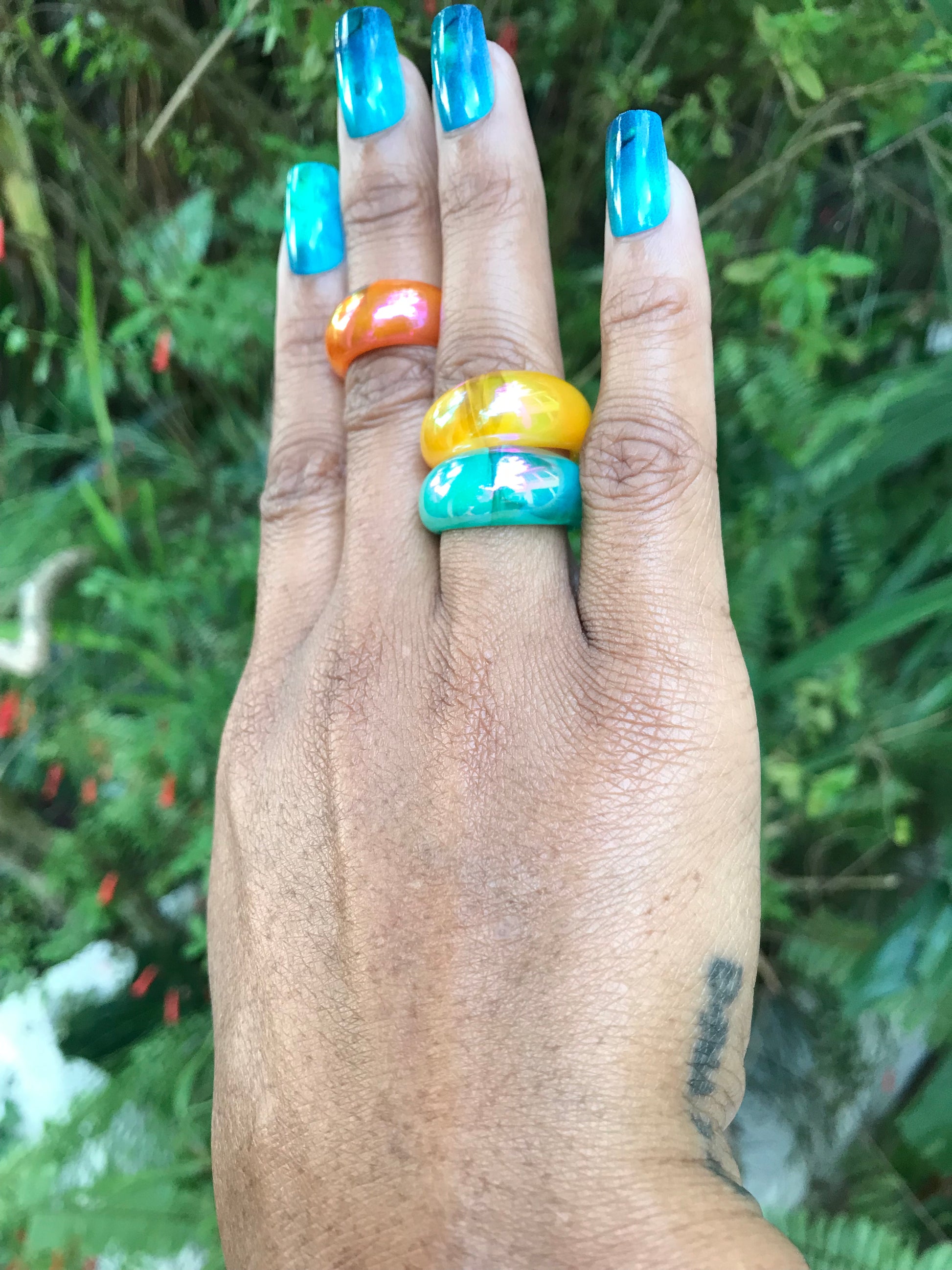 New Iridescent Bubble Colour Pop Rings *** acrylic