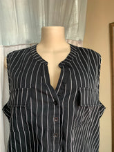 Load image into Gallery viewer, Pin stripe short sleeve blouse … /xl : 2XLlll
