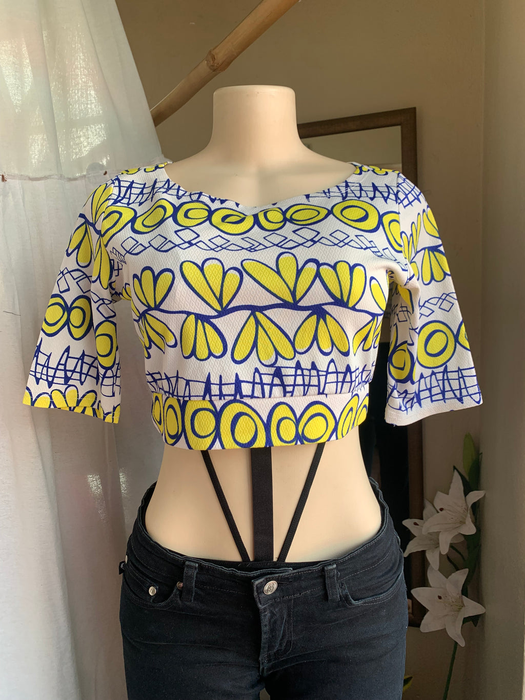 yellow bold print Crop top … s