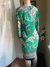 Load image into Gallery viewer, Stretchy green paisley print professional dress mid sleeve. Size 8 / M
