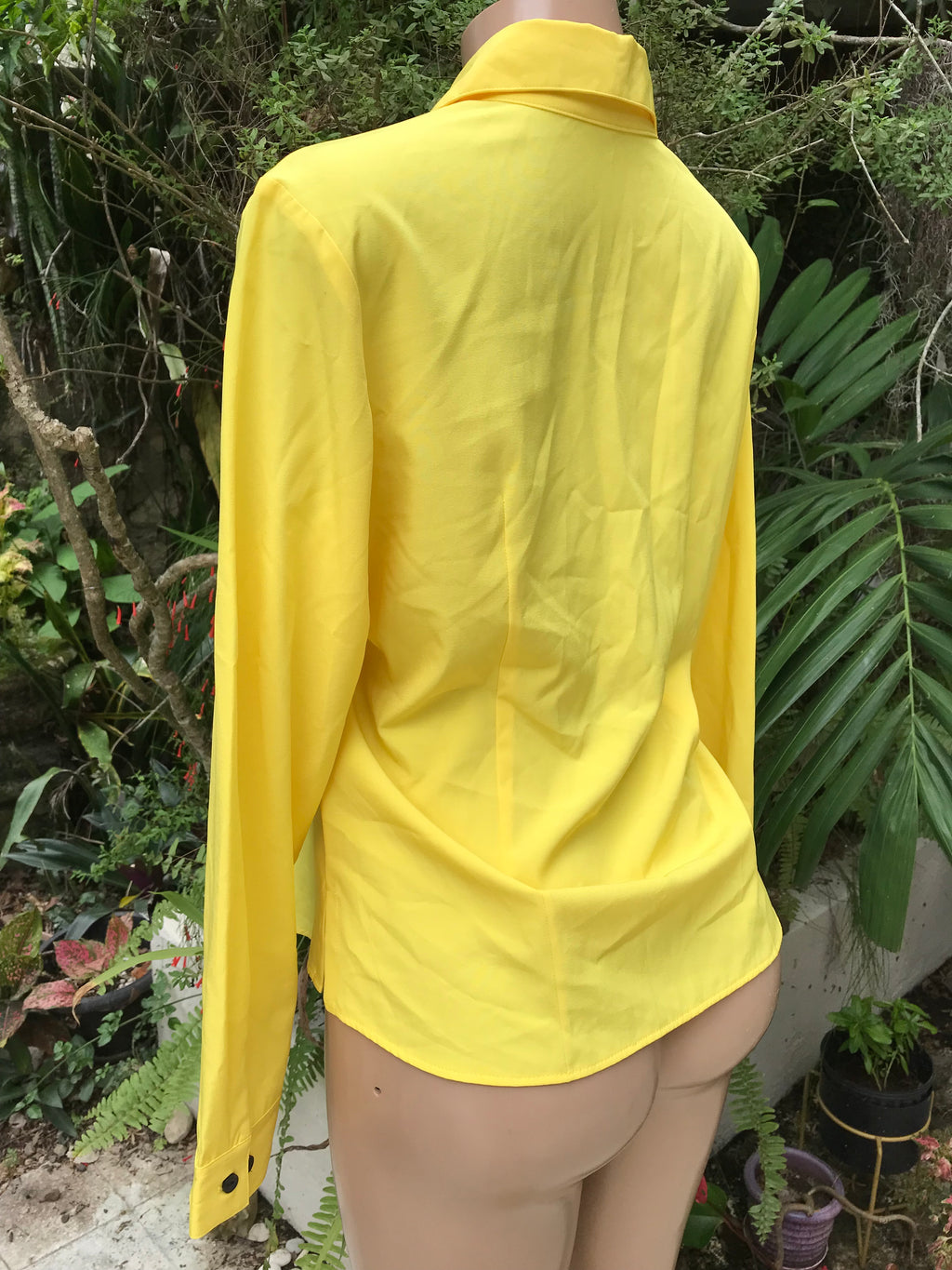 yellow button long sleeve work shirt  ... s/m