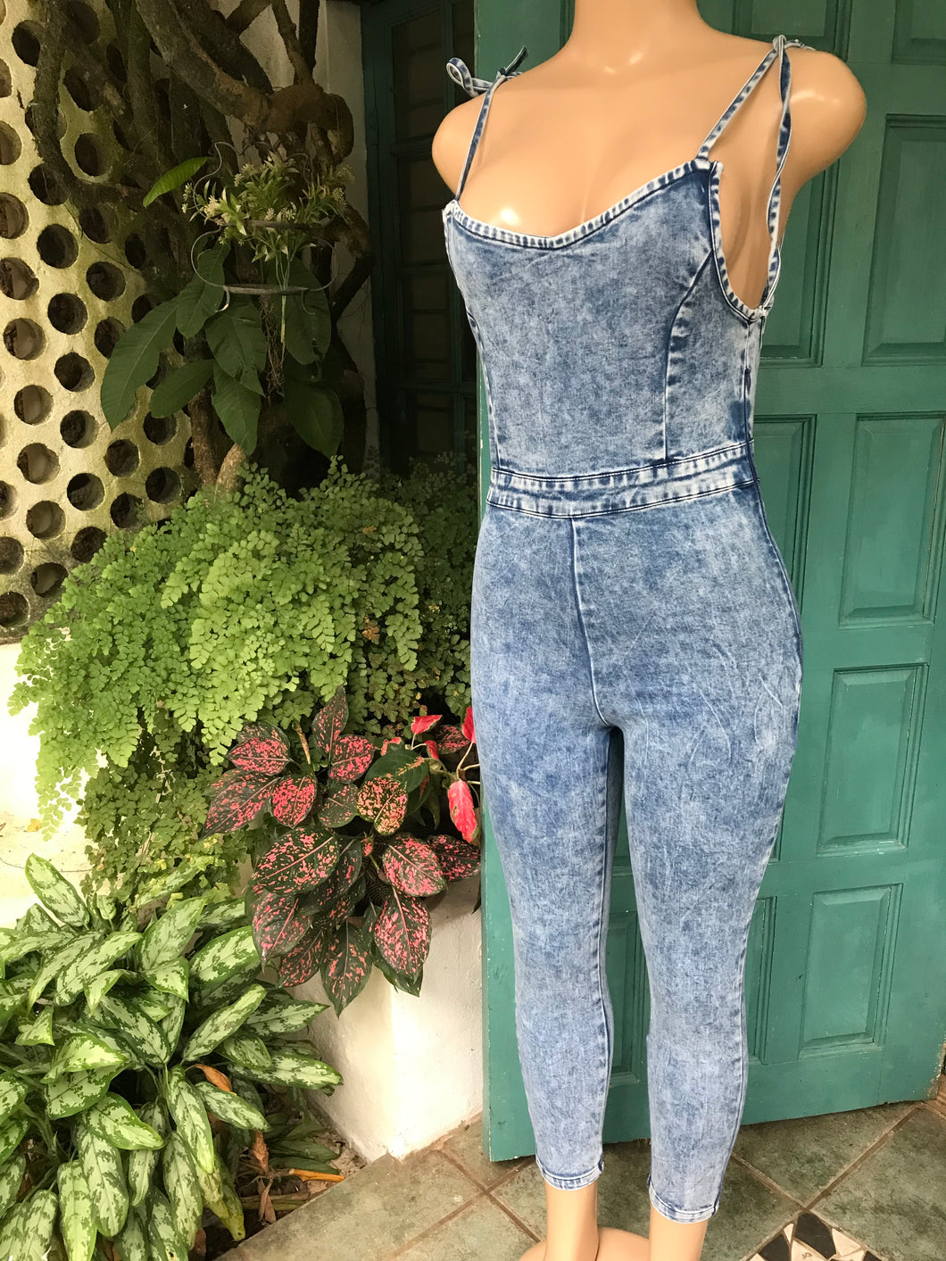 Denim spaghetti jumpsuit~~~ slll