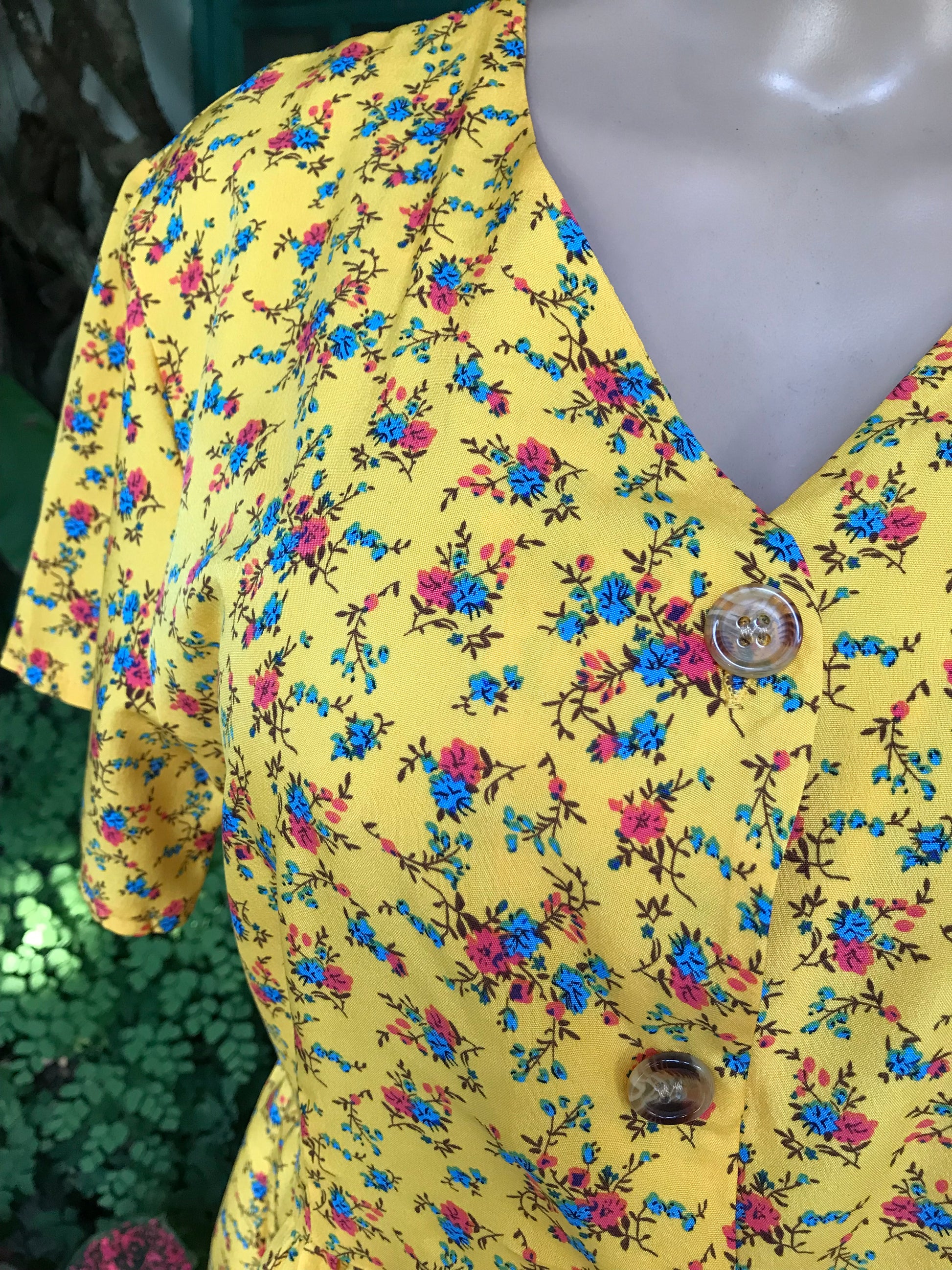 floral button light sun dress : colours available
