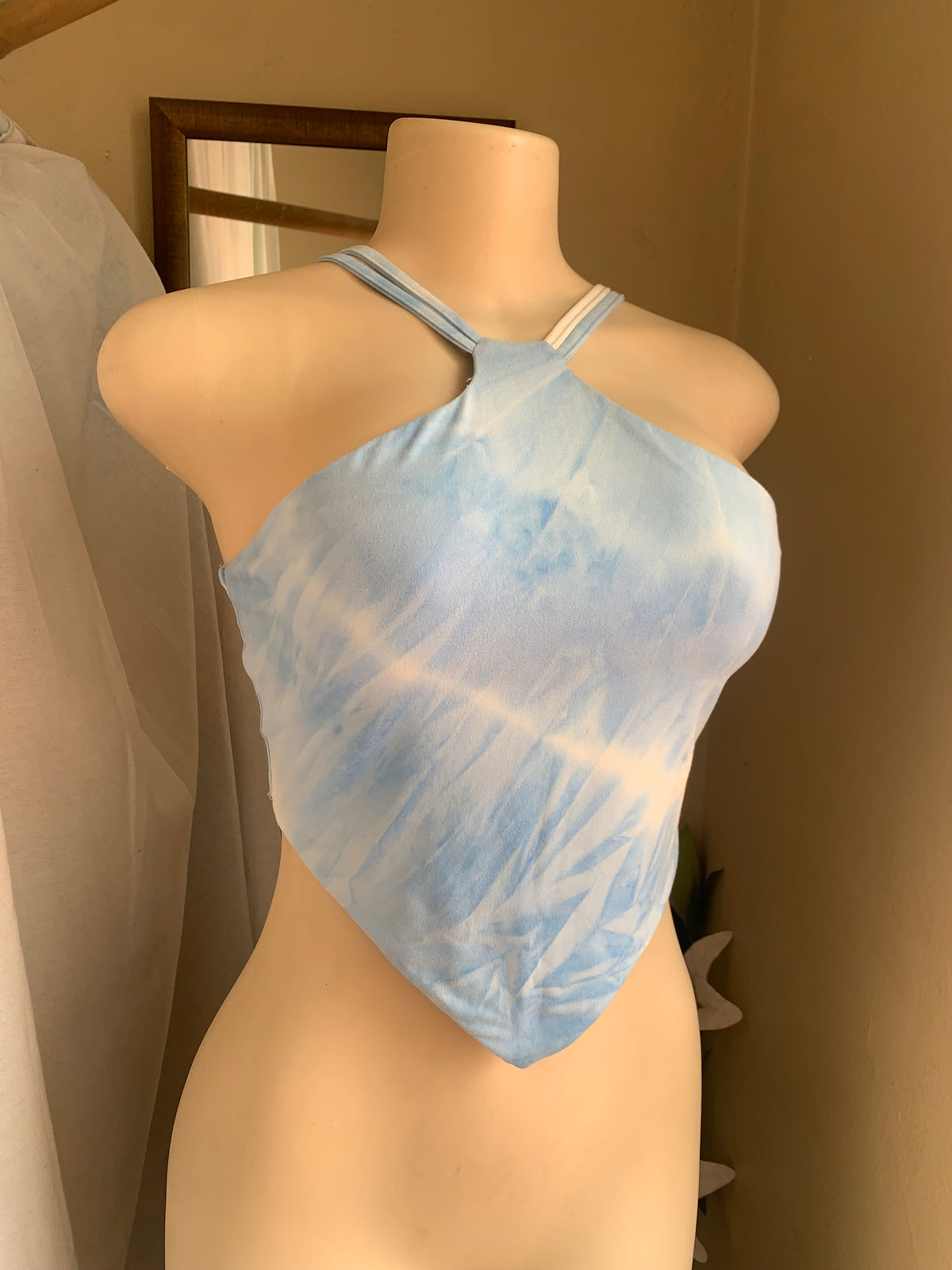 Tie dye baby blue diamond crop top … s