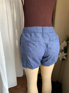 Gap everyday light denim shorts Size 4 / s