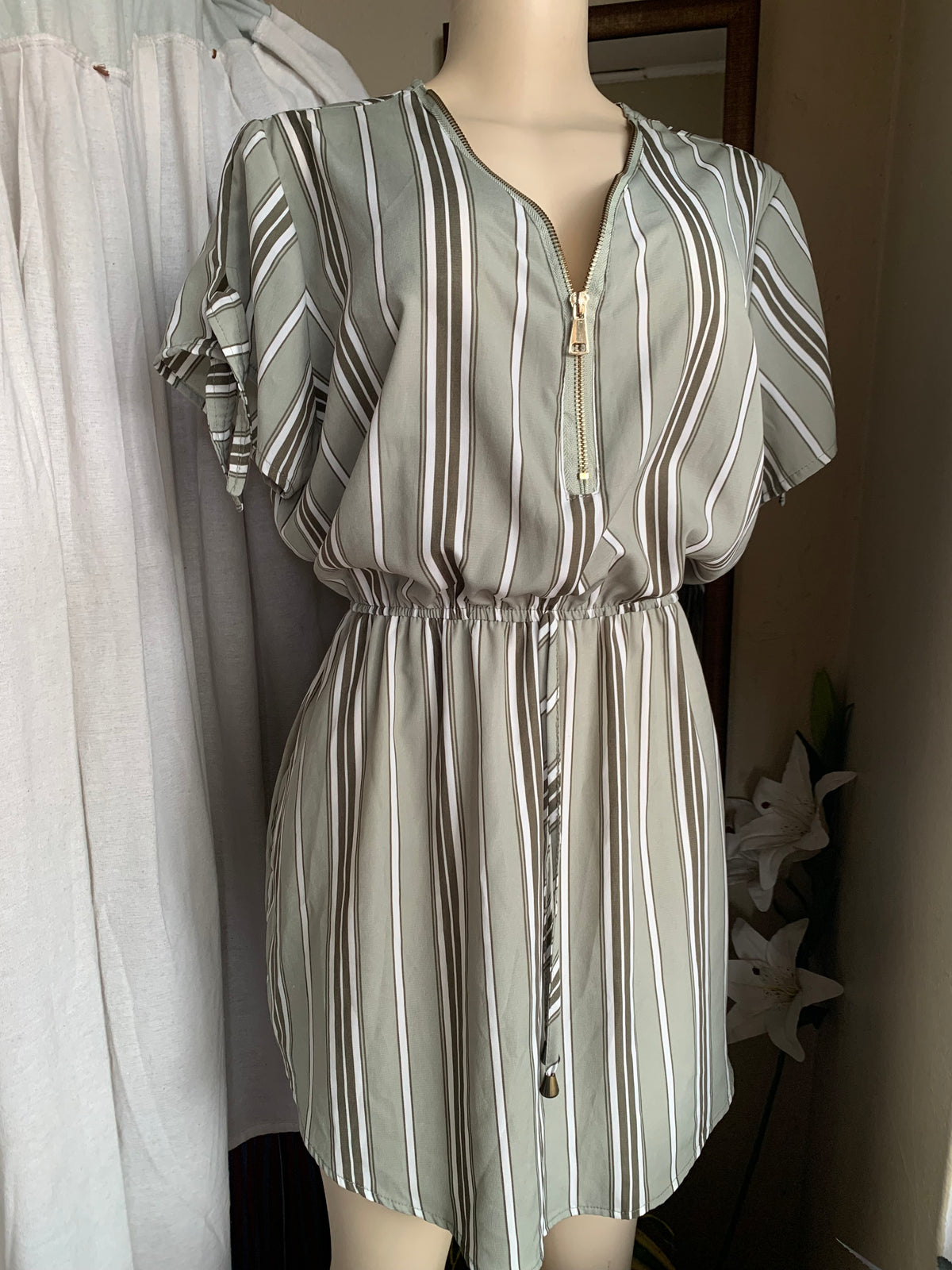 Sage green striped zip Shirt-Dress dress with elastic waistband XL