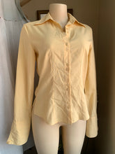 Load image into Gallery viewer, Yellow professional shirt with double button detail … M
