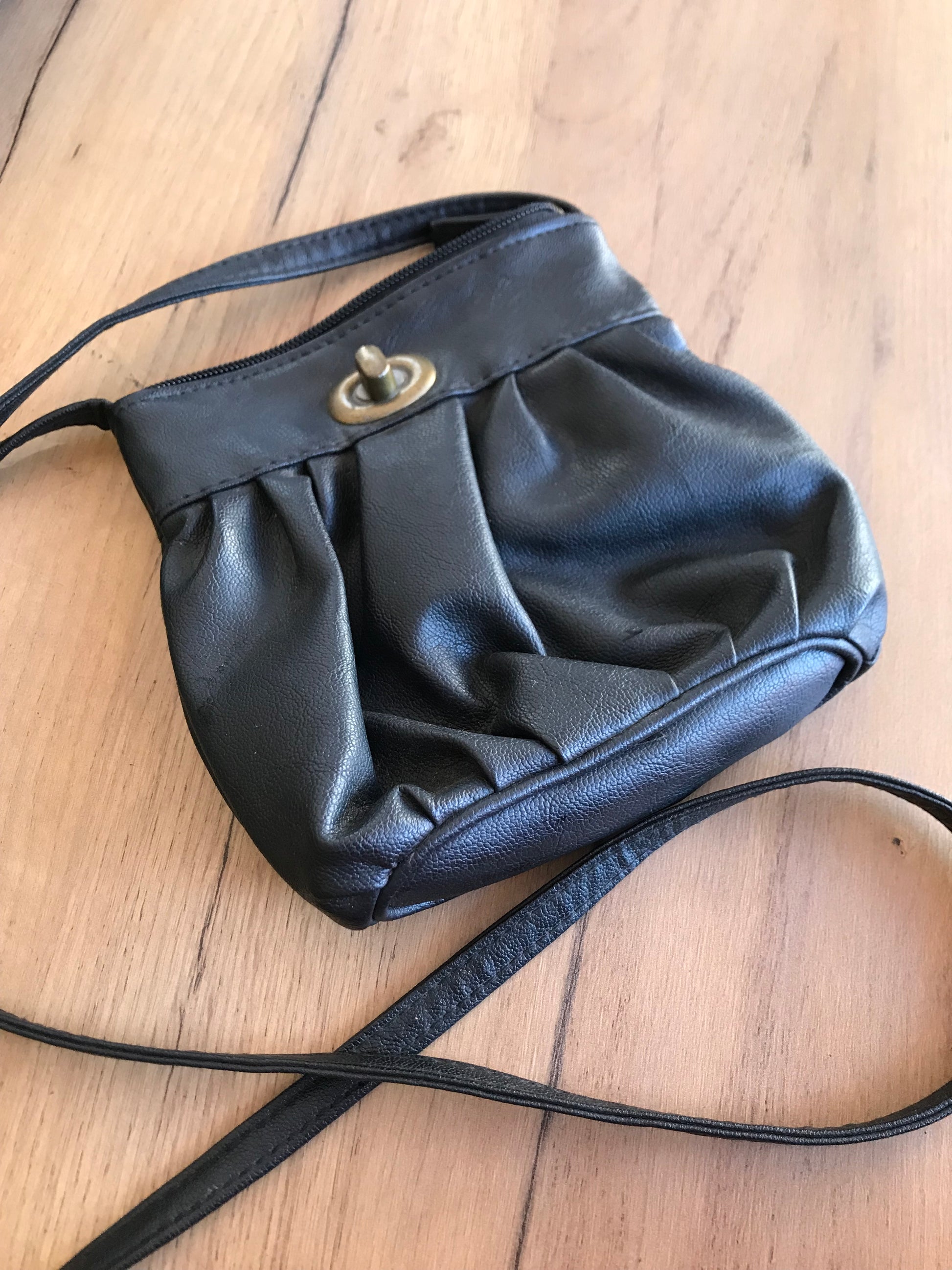 Retro black leather crossbody bag ^^^