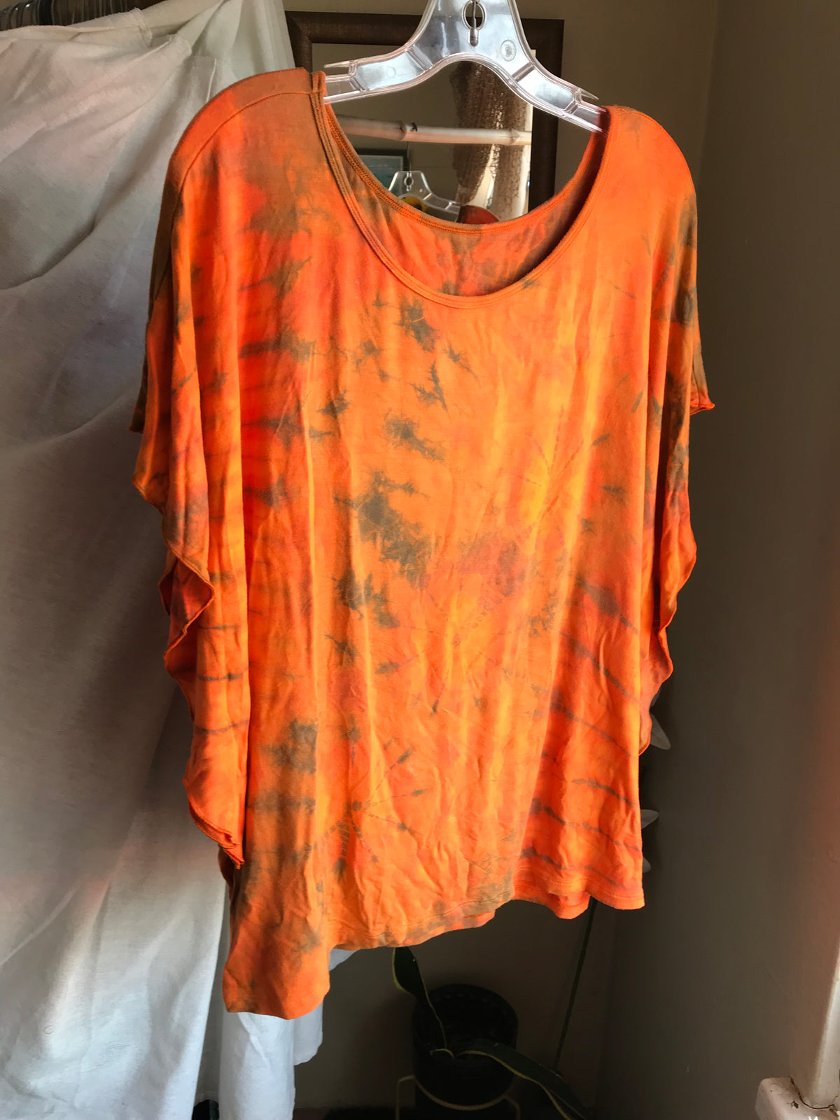 orange tie dye kimono sleeve top