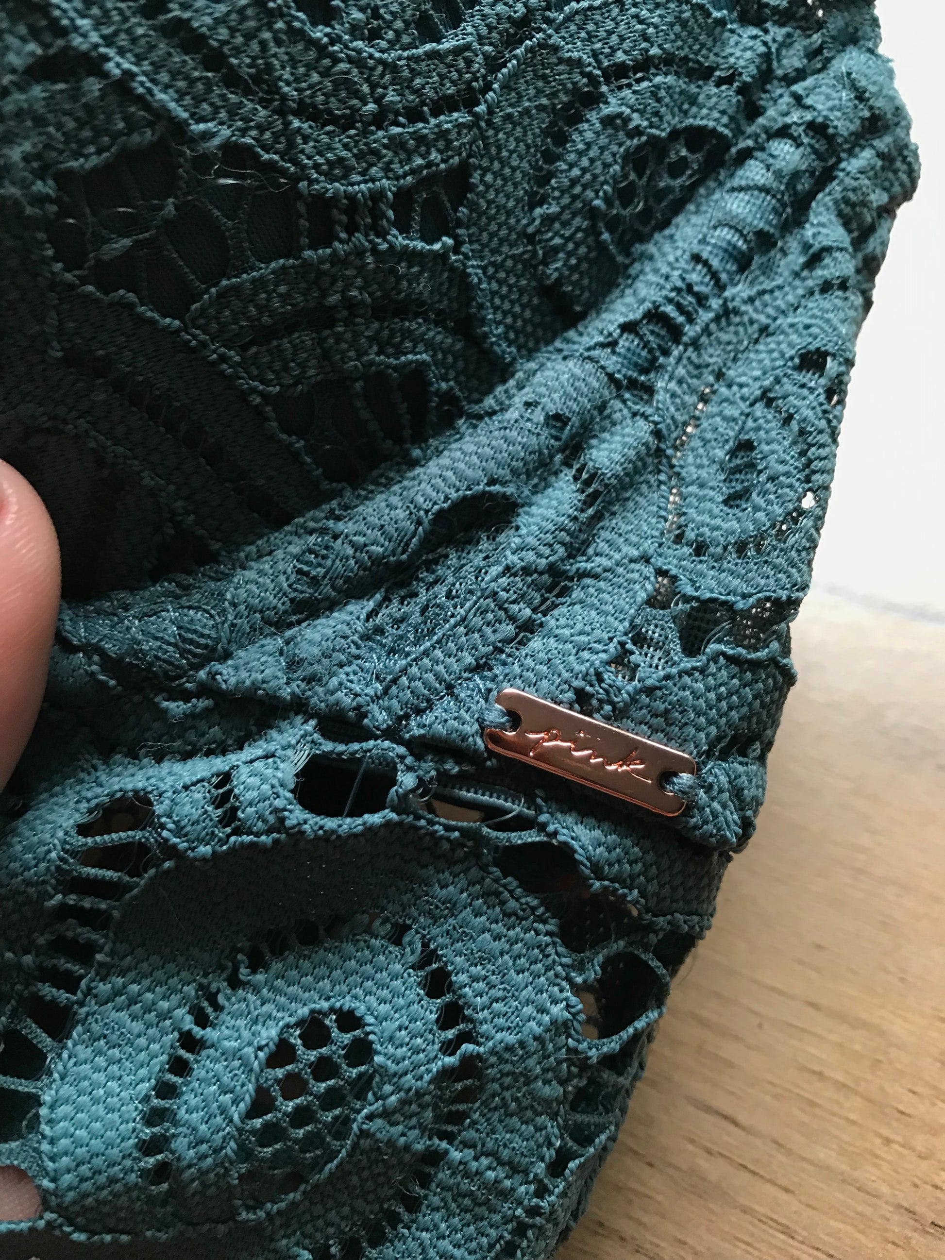 Victoria's Secret Teal Lace Racer Back Bra/Crop Top ... M