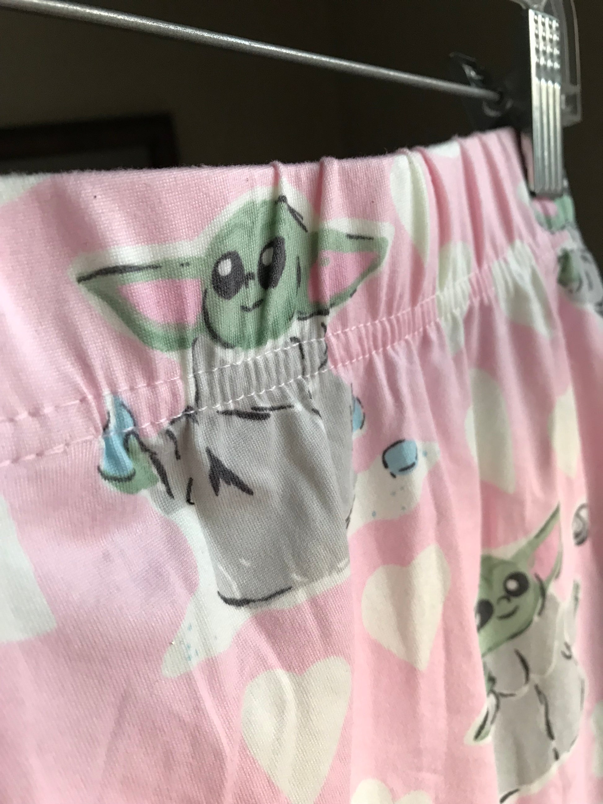 new star wars Yoda pink pyjama shorts . L