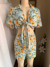 Load image into Gallery viewer, Daisy floral printed romper with front tie ~~~ L
