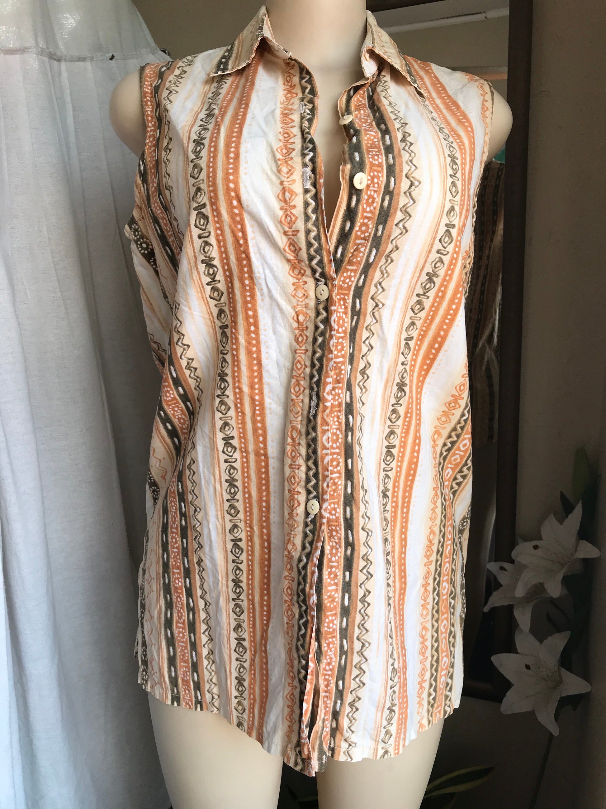 Vintage Tribal print cotton sleeveless button up … fits up to L,,,