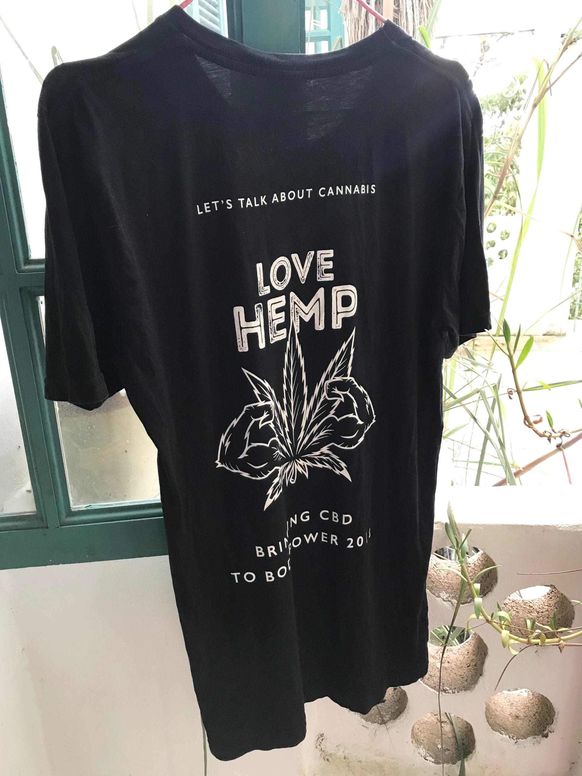 Black Love Hemp Graphic front + back tee ;;; M/L...
