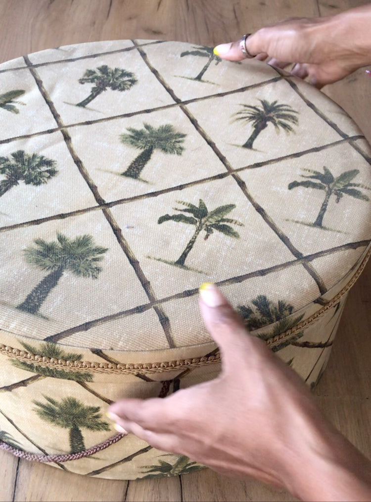 vintage palm print hat/storage box