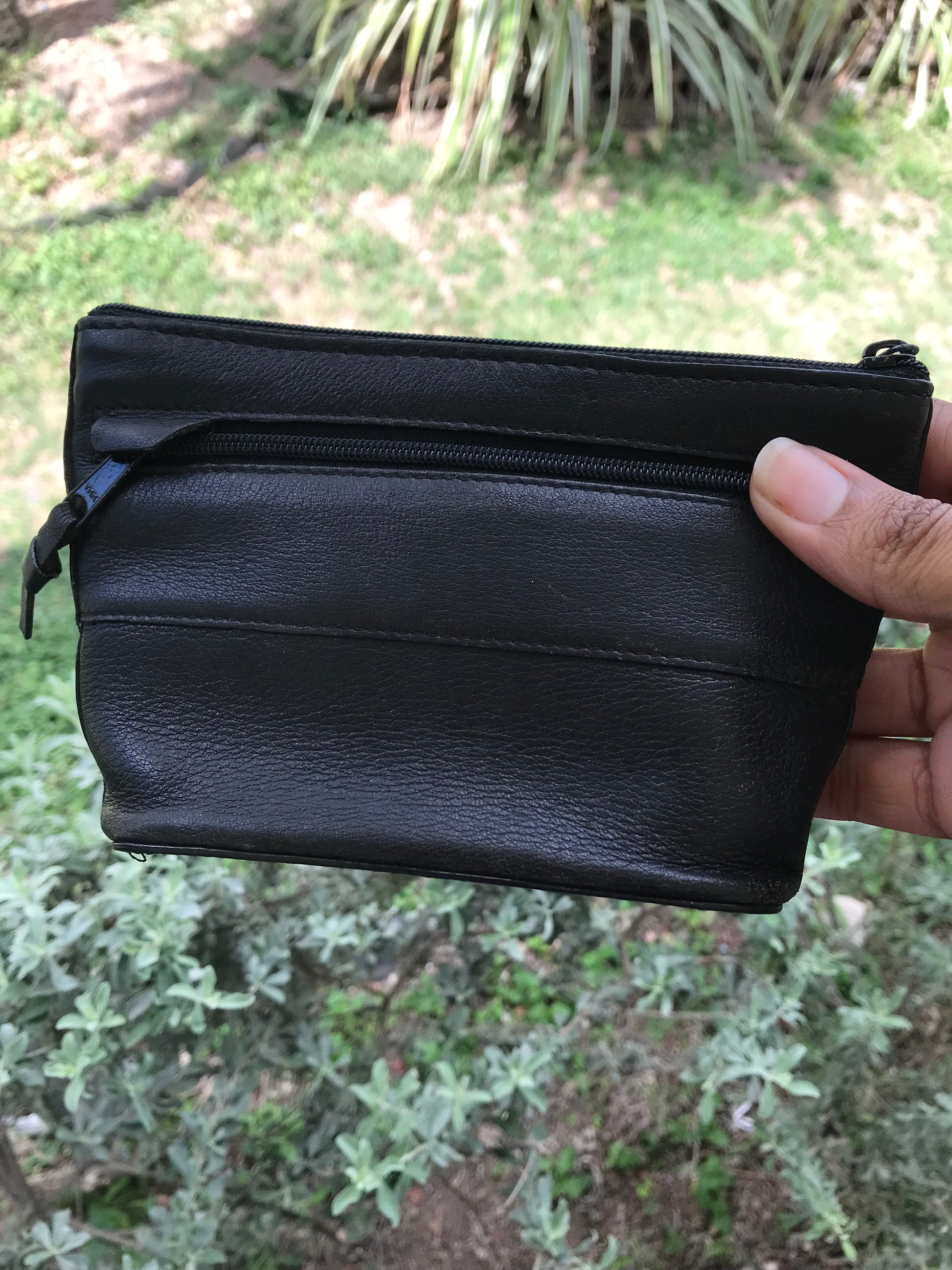 Retro black leather zip coin purse red interior