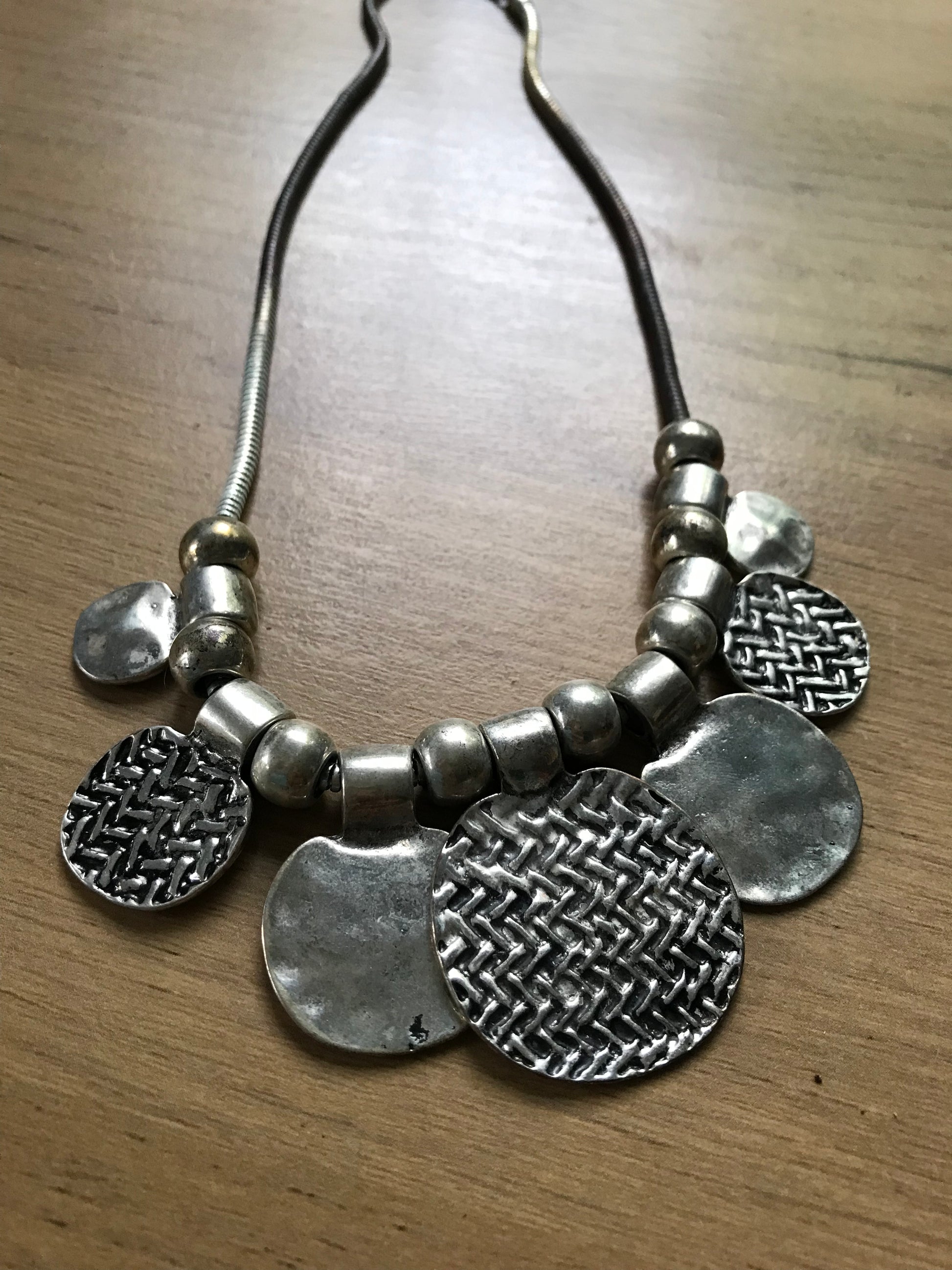 beaten silver boho charm necklace *** retro ^^^