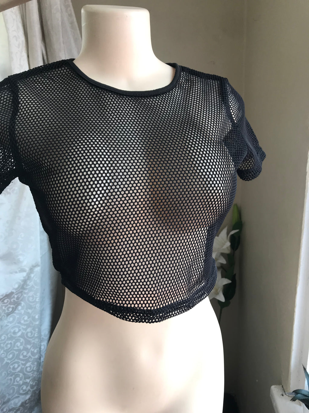 Dancehall wide mesh black crop top... S/M