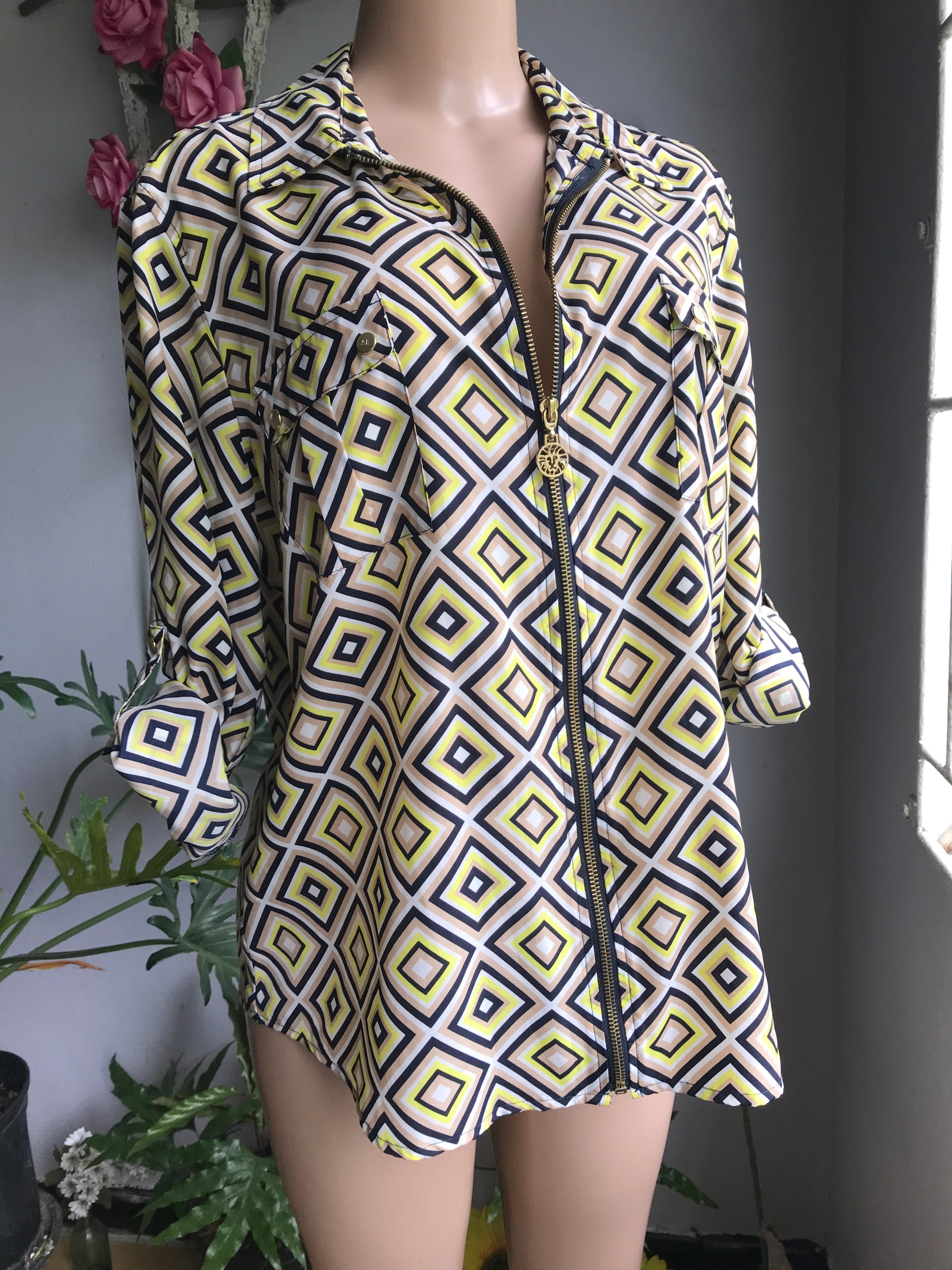 Anne Klein geo print zip front professional blouse cuffed yellow ...  plus / XL