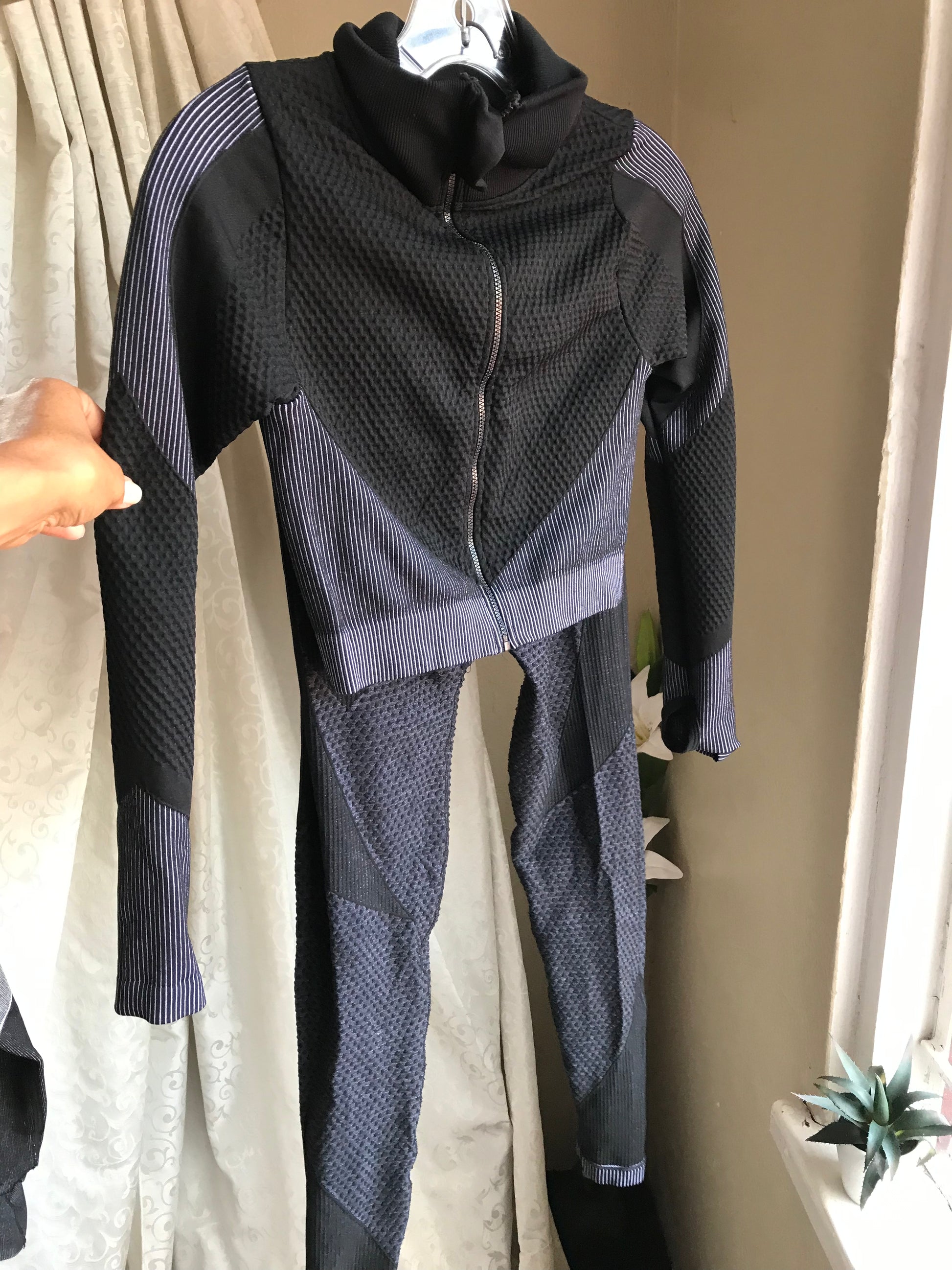 black grey zip exercise leggings set ::: m
