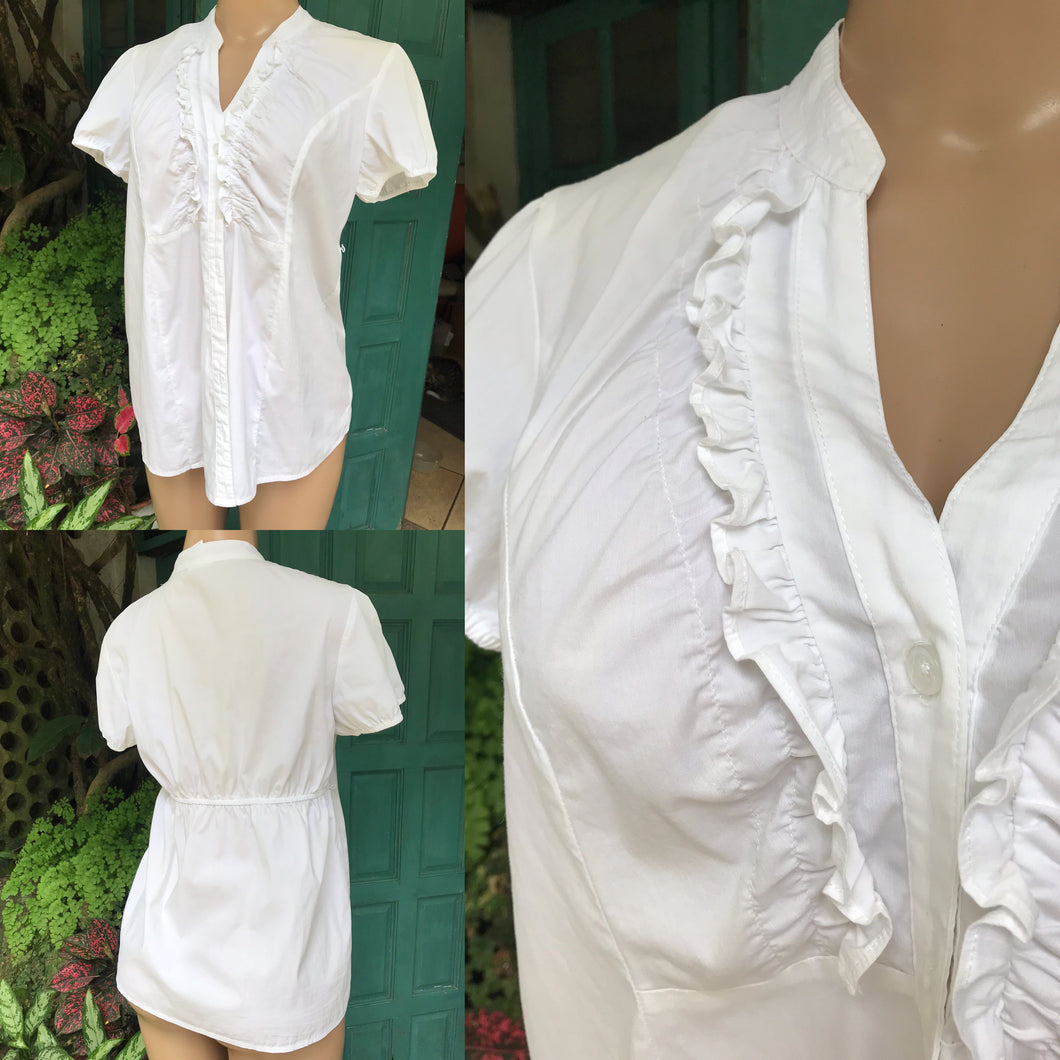 cotton white button ruffle neck puff sleeve top... L/XL ,,,