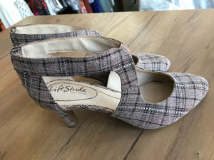 Cream plaid work low heals /// size 7.5