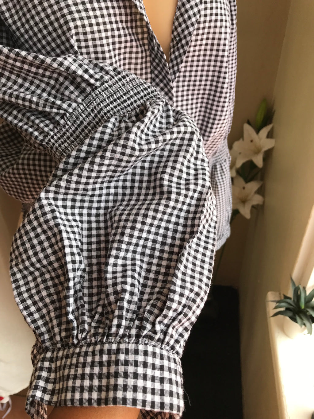 B&w checkered puff sleeve button blouse ... /XL