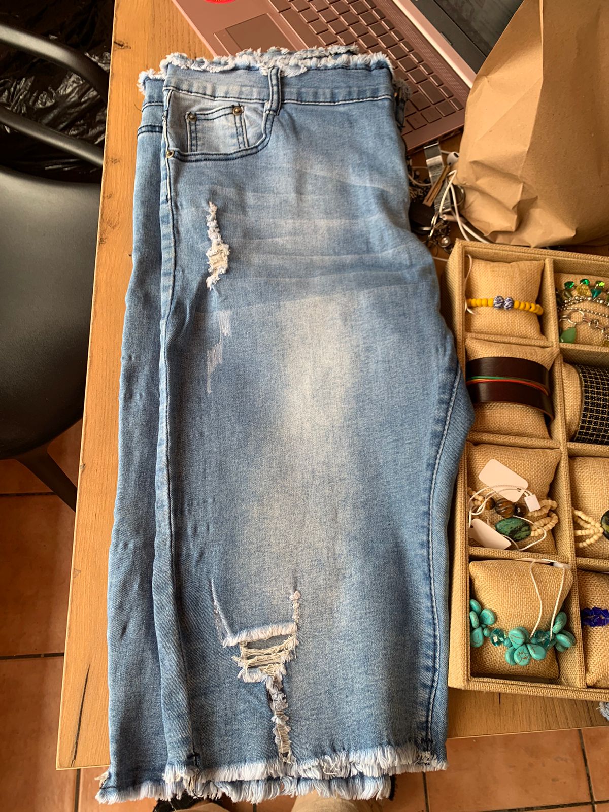 Cutoff jeans capri shorts /XL : W38-40 /2x light blue